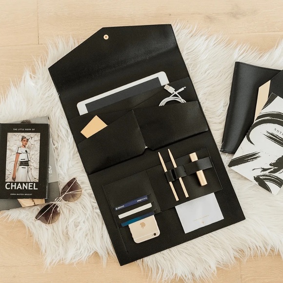 Glass Ladder & Co. Megan Portfolio Clutch in Black - Picture 2 of 4